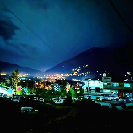 Hotel Himachal Heights Manāli Екстериор снимка