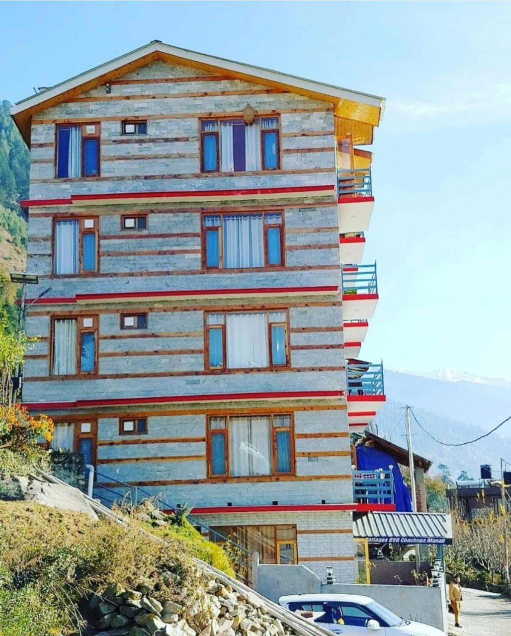 Hotel Himachal Heights Manāli Екстериор снимка